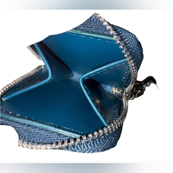 Marc Jacobs Bag Charm - Zip Around Coin Purse Key Chain - Picture 7 of 7